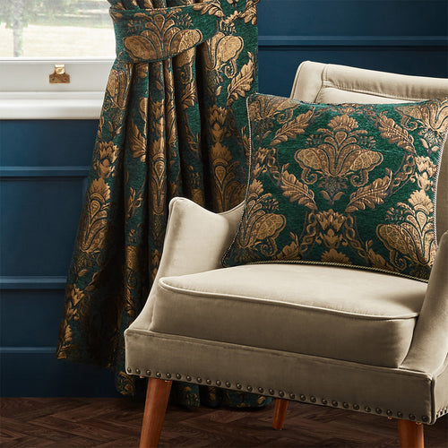  Green Cushions - Shiraz Traditional Jacquard Cushion Cover Emerald Paoletti