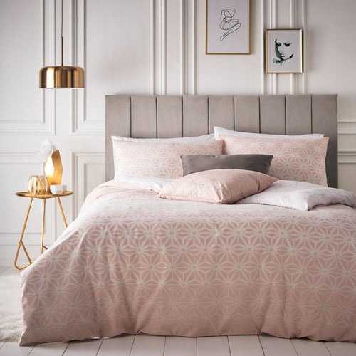 Geometric Pink Bedding - Tessellate Geometric Duvet Cover Set Blush/Gold furn.