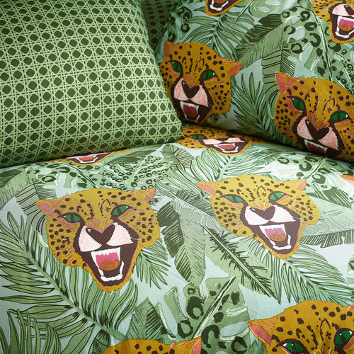 Animal Green Bedding - Untamed Cheetah Botanical Duvet Cover Set Green furn.