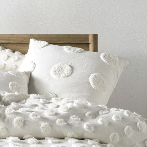 Tufted Bedding