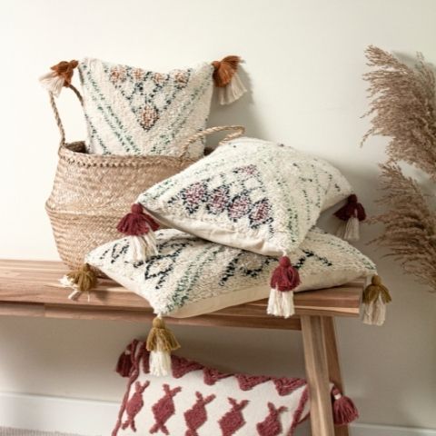 Furn Cushions