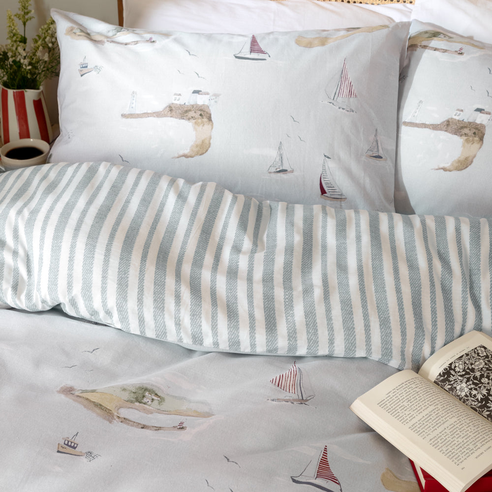 Abersoch Shore Reversible 100% Cotton Duvet Cover Set Sky Blue