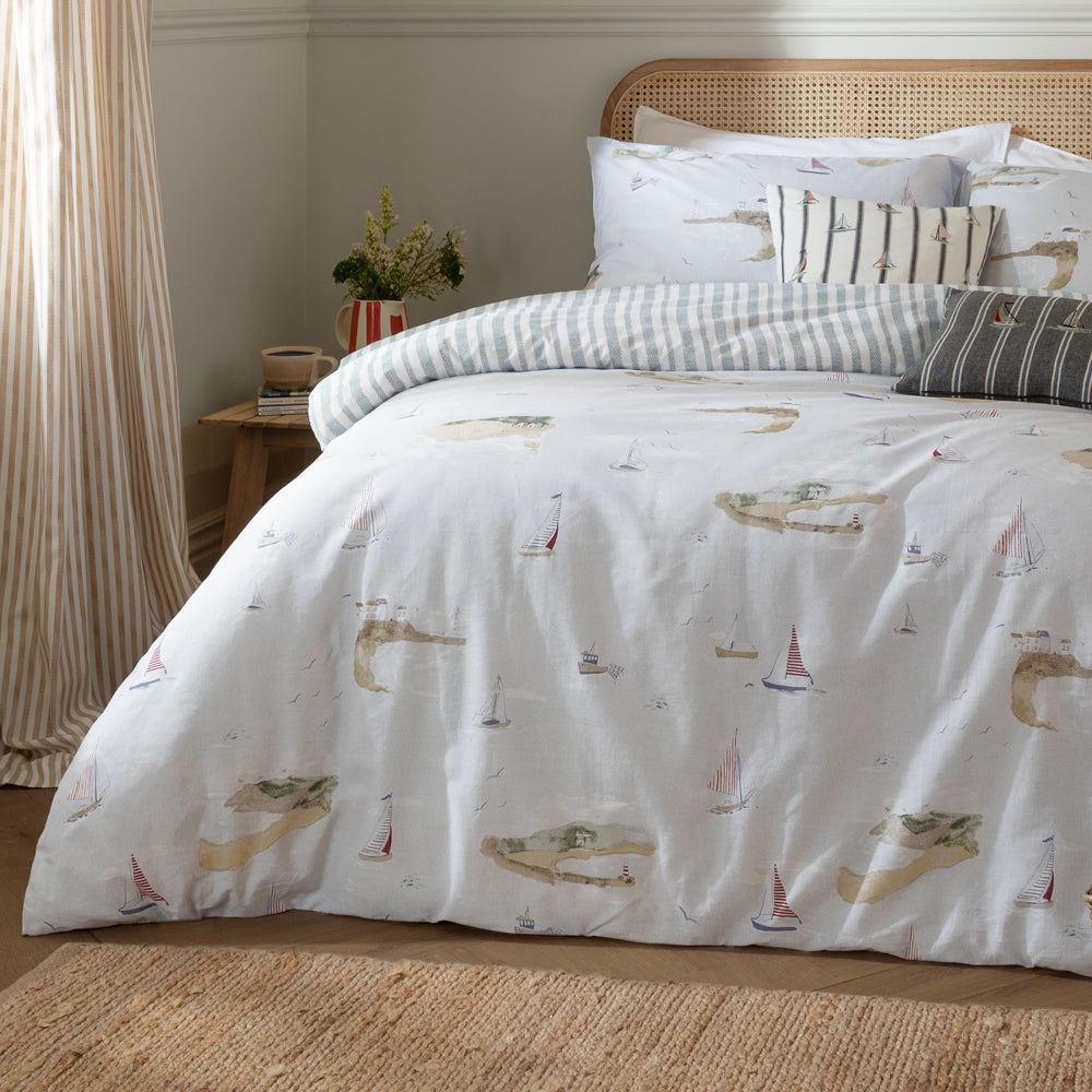 Abersoch Shore Reversible 100% Cotton Duvet Cover Set Sky Blue