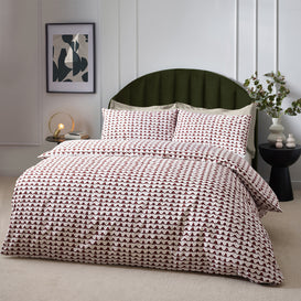 HÖEM Avery Abstract Cotton Rich Duvet Cover Set in Chestnut Red