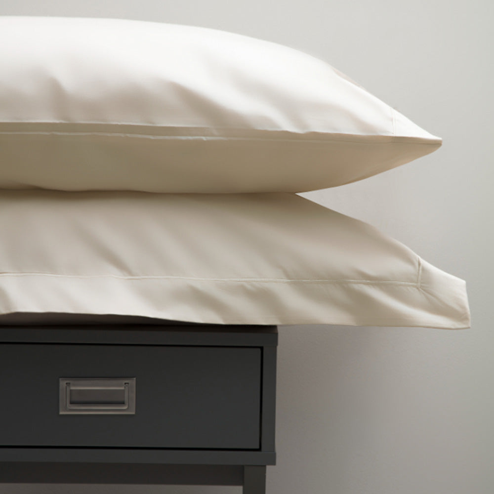 Plain Cream Bedding - 200TC Egyptian Cotton Oxford Pillowcase Ivory Belledorm