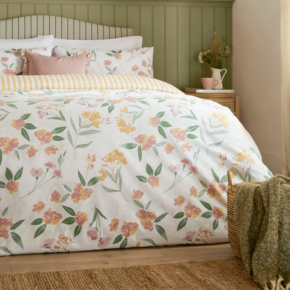 Betsie Printed Reversible Duvet Cover Set Yellow