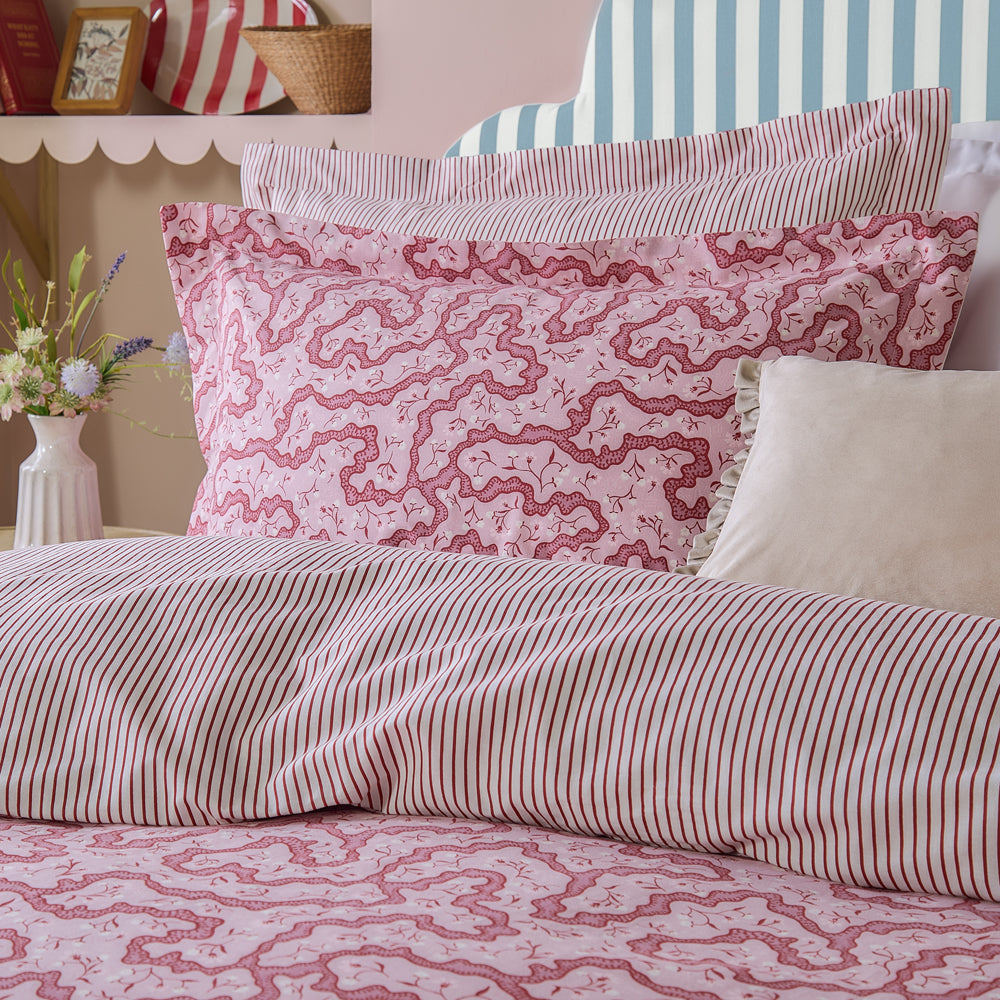 Brianna Floral 100% Cotton Duvet Cover Set Cherry