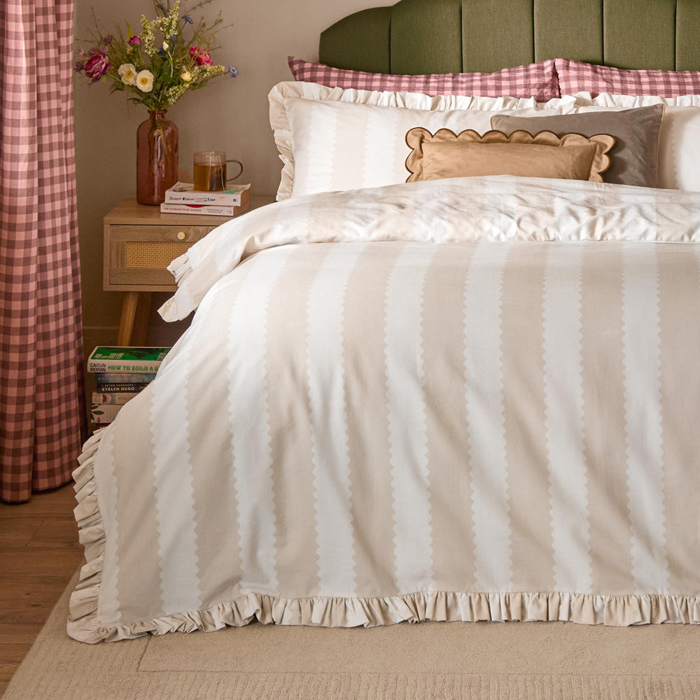 Birdie Stripe Ruffle Duvet Cover Set Oat/Milk