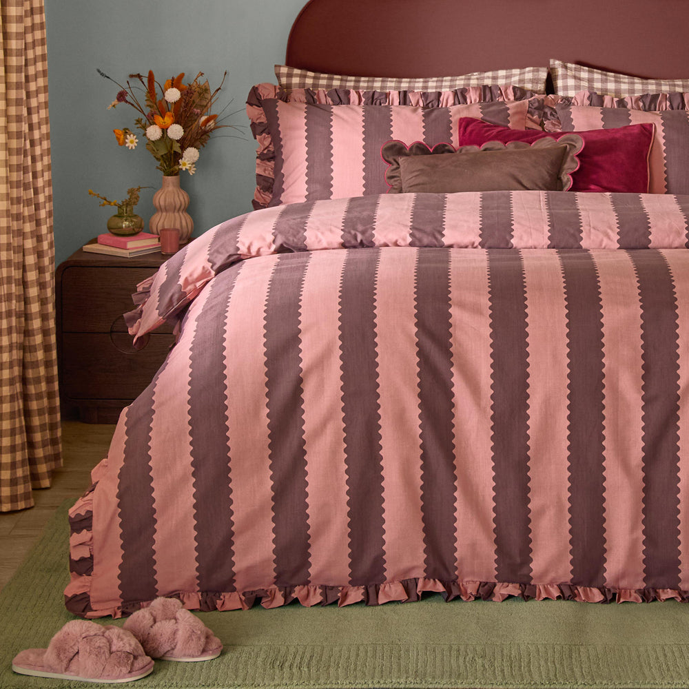 Birdie Stripe Ruffle Duvet Cover Set Rose/Chocolate