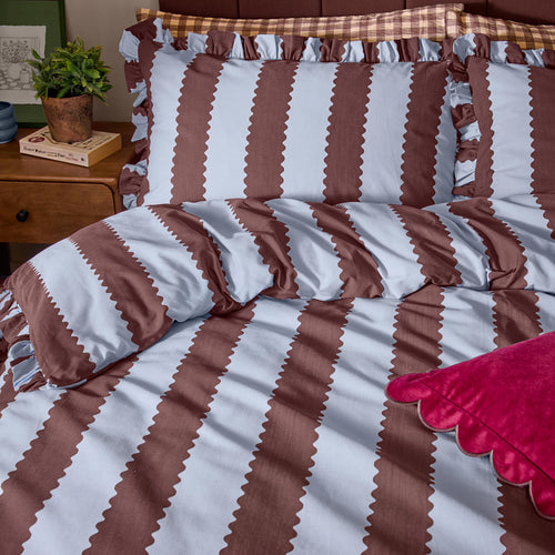 Birdie Stripe Ruffle Pillowcase Pair Blue/Chocolate