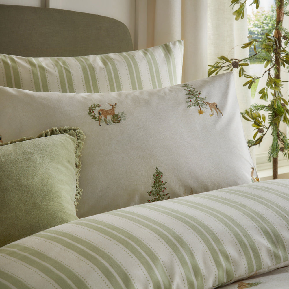 Charlecote Printed 100% Cotton Duvet Cover Set Green/Natural