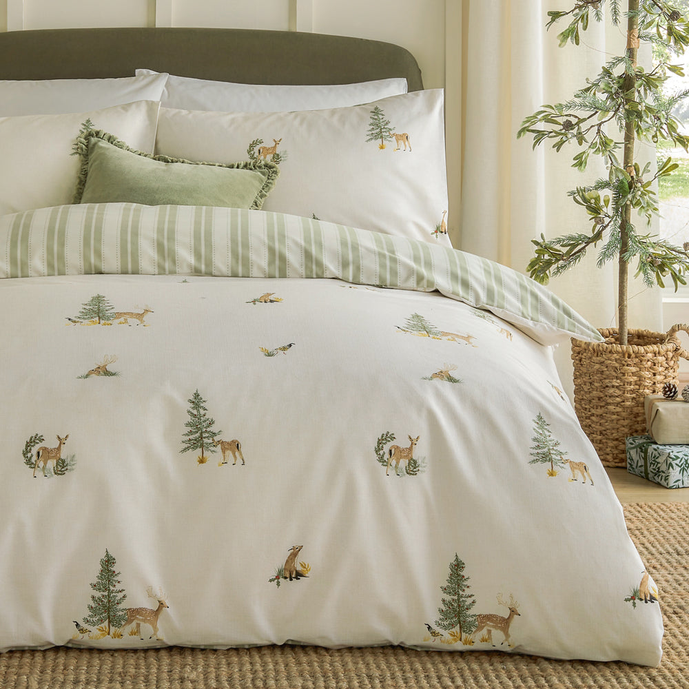 Charlecote Printed 100% Cotton Duvet Cover Set Green/Natural