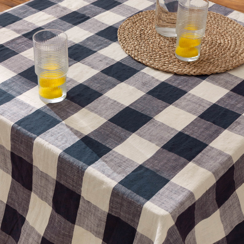 Chesil Check Tasselled 100% Cotton Throw Navy