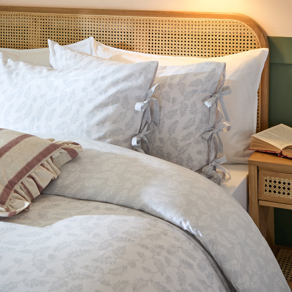 Chloe Printed Reversible Duvet Cover Set Soft White
