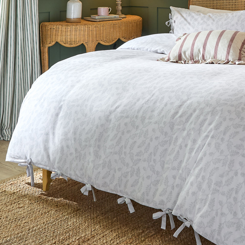 Chloe Printed Reversible Duvet Cover Set Soft White