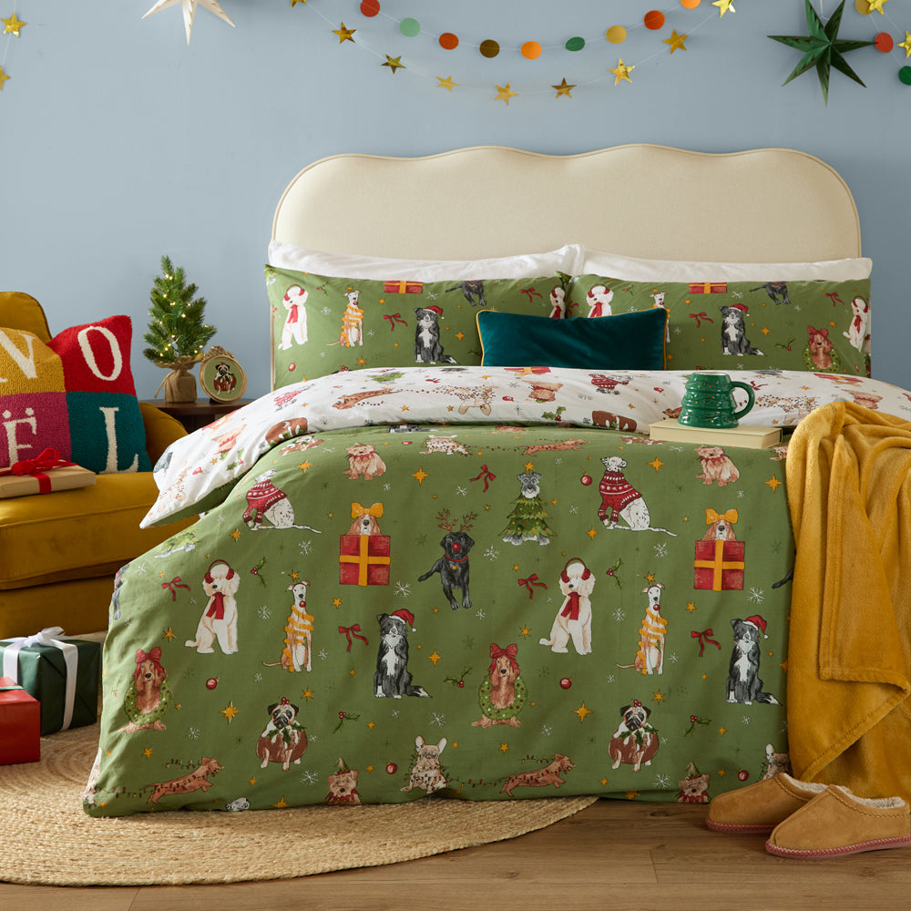  Multi Bedding - Christmas Pawty Reversible Duvet Cover Set Green Furn
