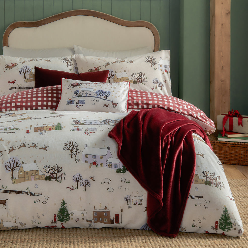 Cotswold Christmas Printed Reversible Duvet Cover Set Cream/Burgundy