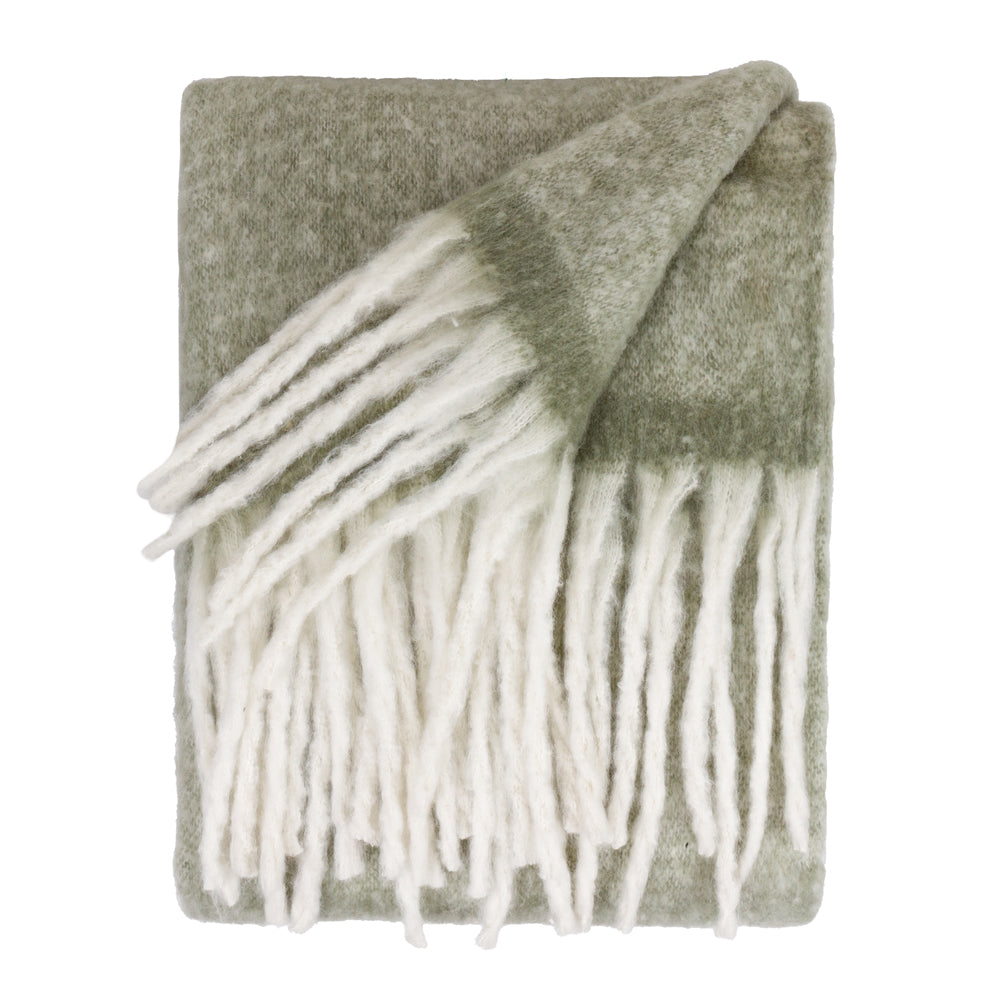 Cozy Woven Tasselled Throw Green