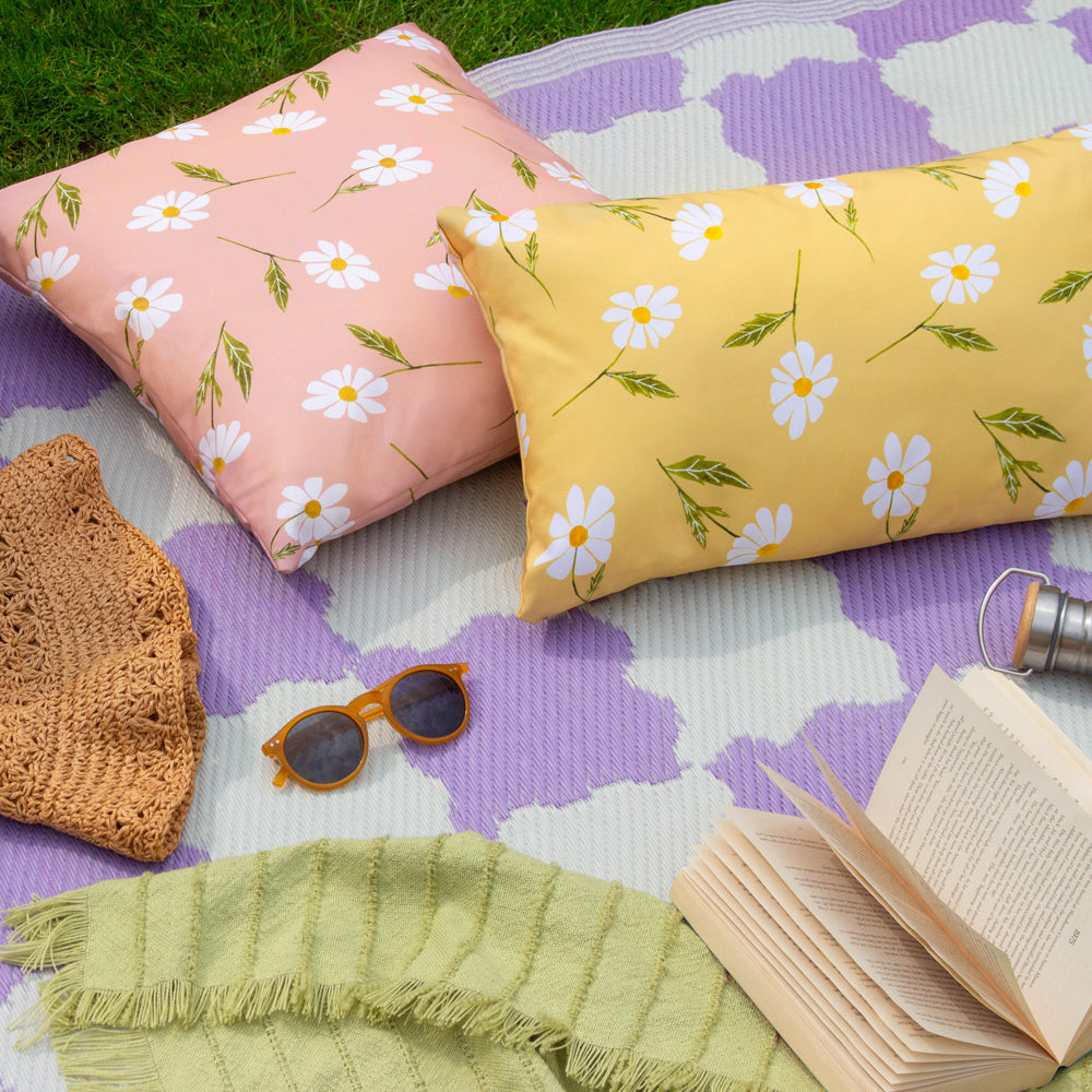 Daisies Floral Reversible Outdoor Cushion Yellow