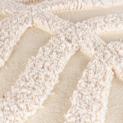 Jungle Cream Cushions - Dakota Tufted Cushion Cover Natural furn.