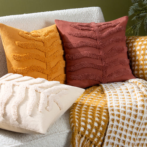 Jungle Cream Cushions - Dakota Tufted Cushion Cover Natural furn.