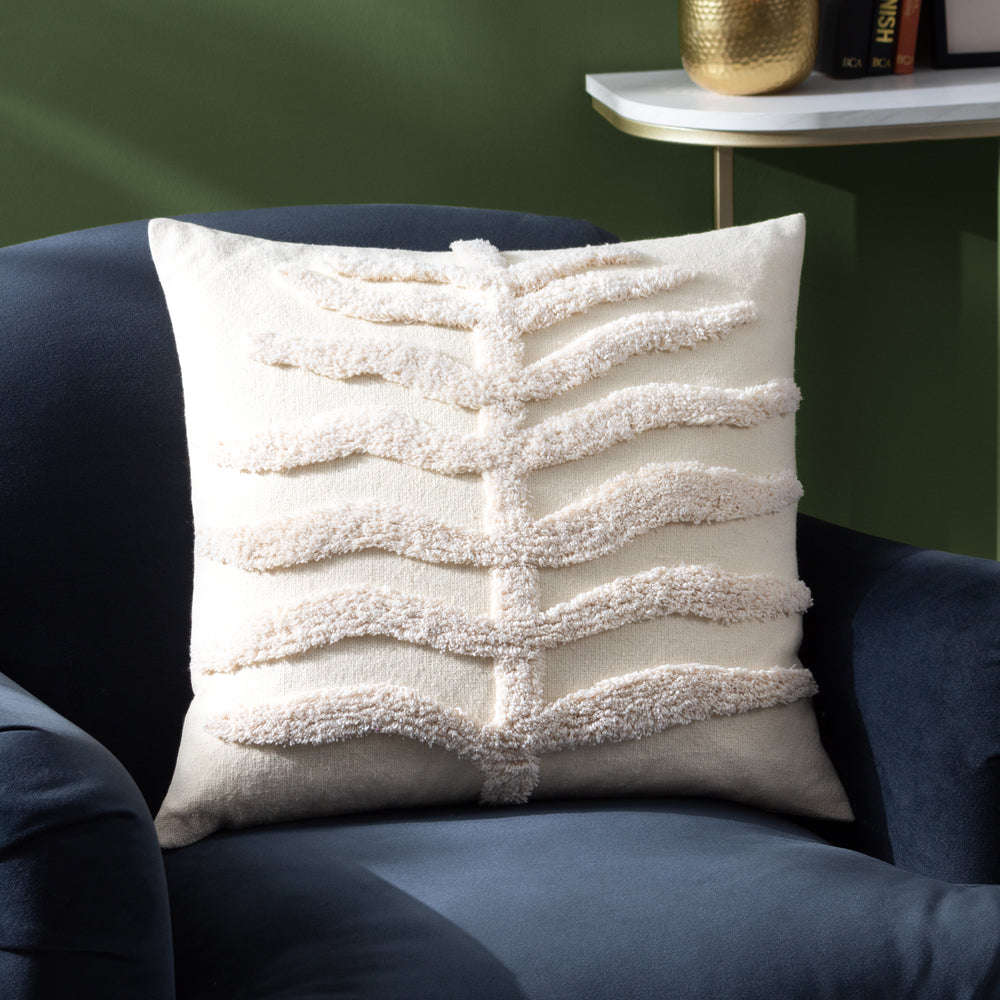 Jungle Cream Cushions - Dakota Tufted Cushion Cover Natural furn.