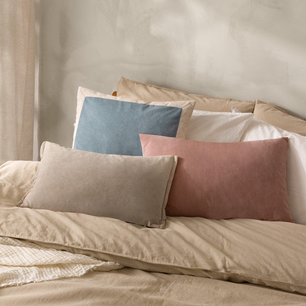 Darland Velvet Cushion Dusty Rose