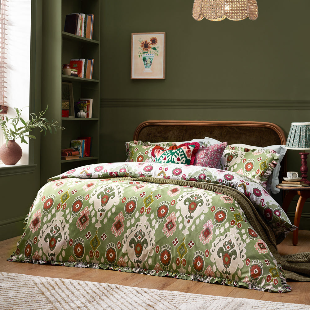 布団・毛布  ECONOMICS EXPERIMENT Duvet cover Dawson Green Ikat Reversible Duvet Cover Set | Cedar Green Bedding