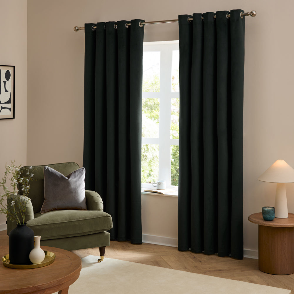 Plain Black Curtains - The Ultimate Velvet Blackout Eyelet Curtains Black Furn