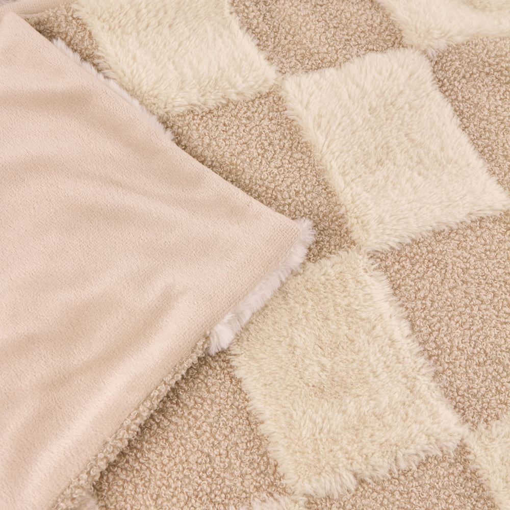 Fur Boucle Check Throw Natural