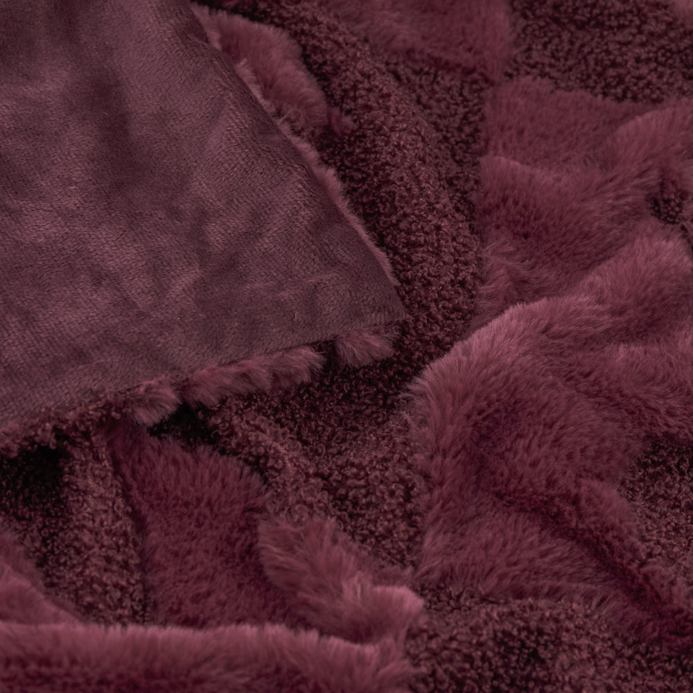 Fur Boucle Cherries Throw Morello