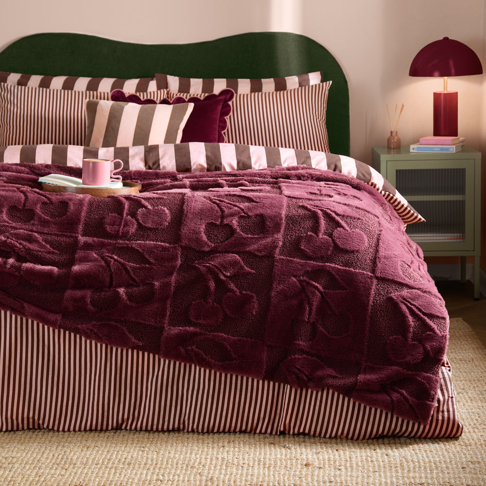 Check Red Throws - Fur Boucle Cherries  Throw Morello Furn