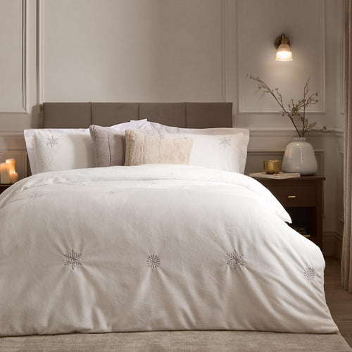  White Bedding - Frosted Snowflake Embroidered Fleece Duvet Cover Set White Paoletti
