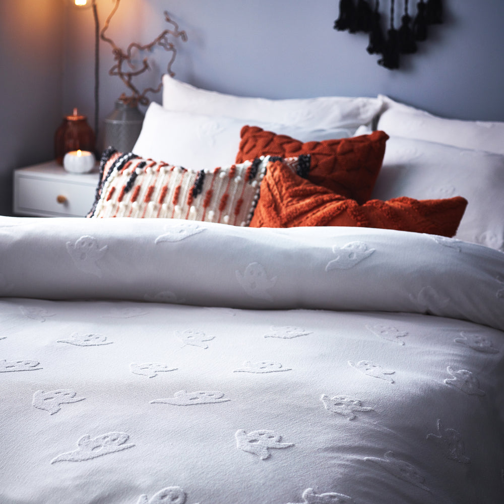 Ghost Tufted Halloween 100% Cotton Duvet Cover Set White