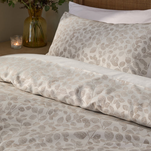 Grace Leaf Jacquard Satin Duvet Cover Set Natural