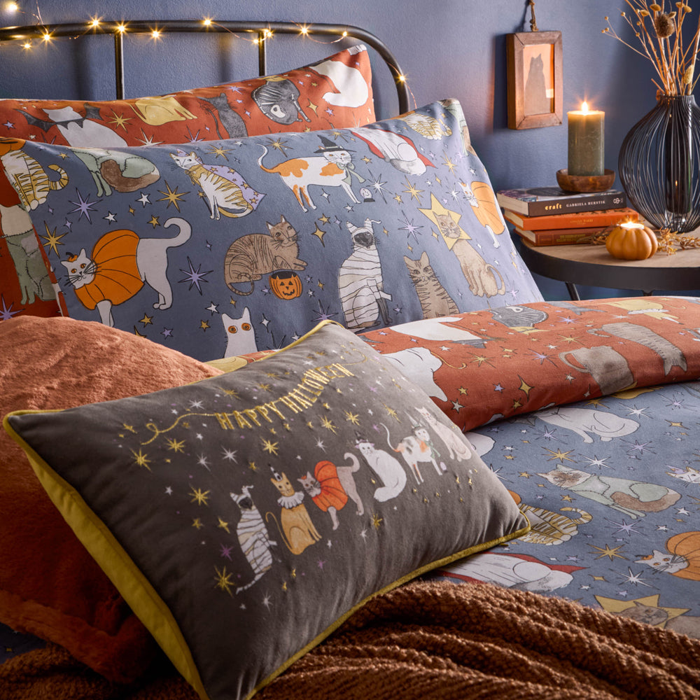 Halloween Pawty Printed Reversible Duvet Cover Set Multicolour