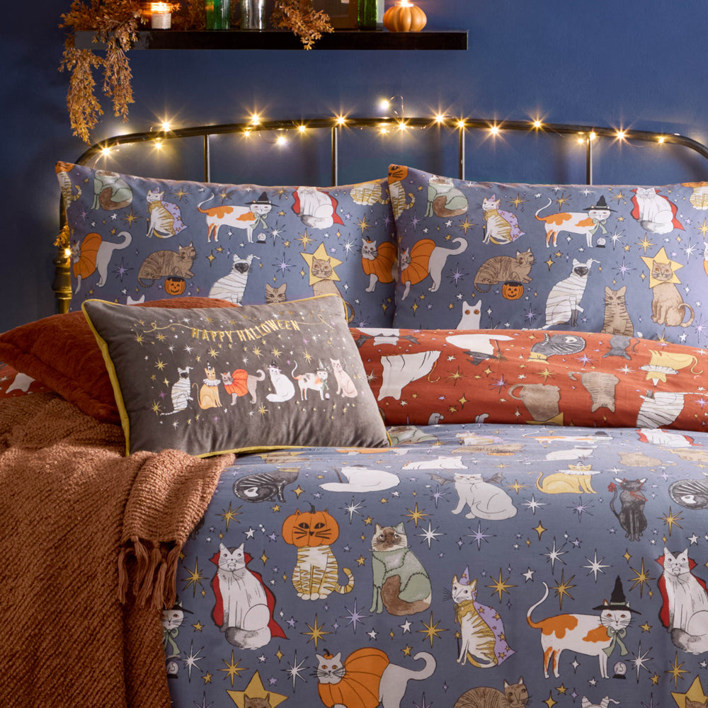 Halloween Pawty Printed Reversible Duvet Cover Set Multicolour