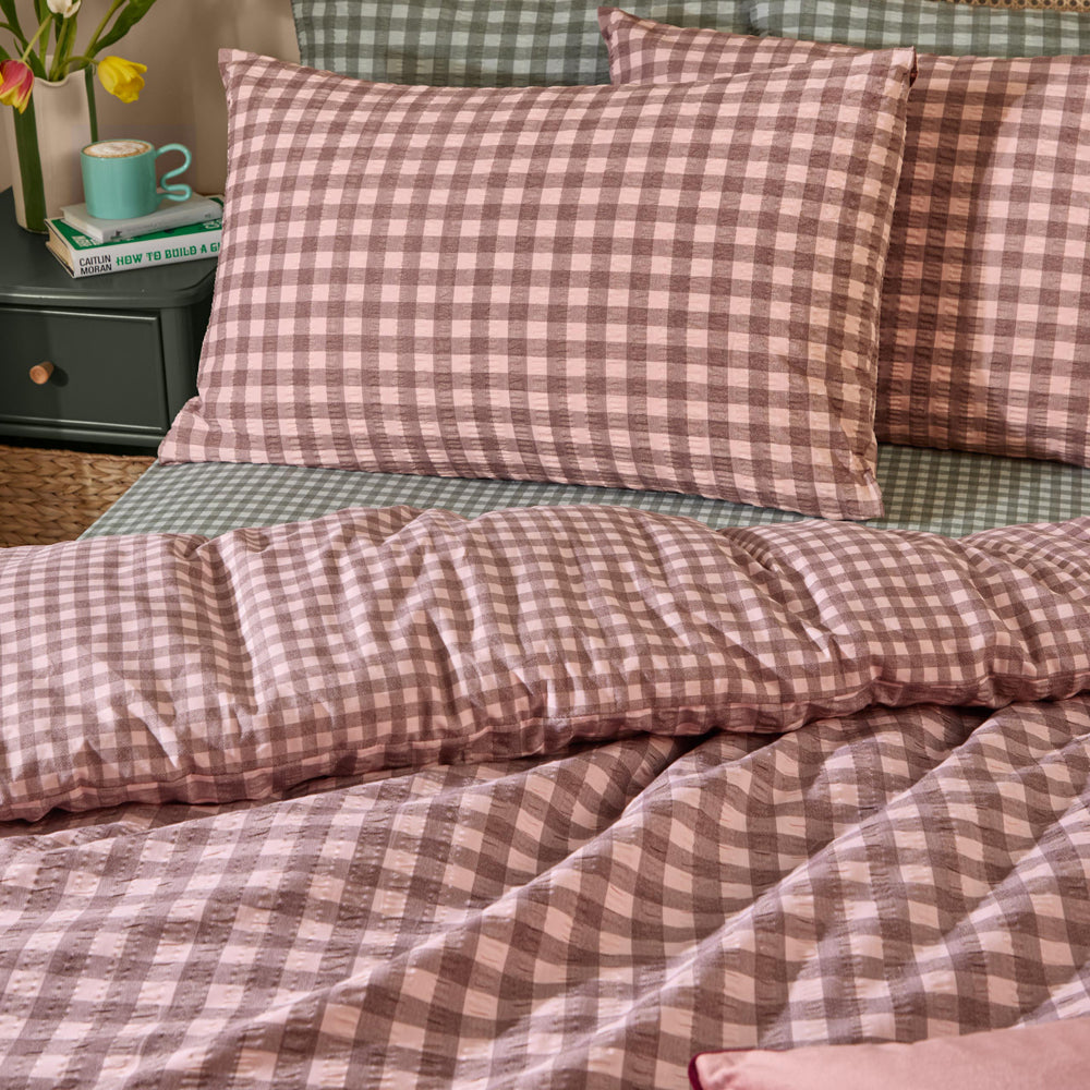 Harriet Gingham Reversible Seersucker Duvet Cover Set Rose/Chocolate