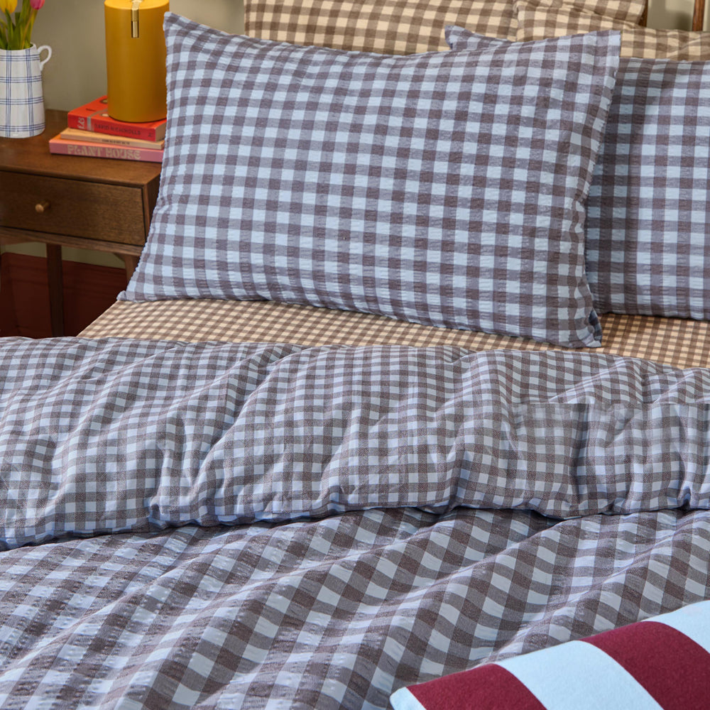 Harriet Gingham Reversible Seersucker Pillowcase Pair Blue/Chocolate
