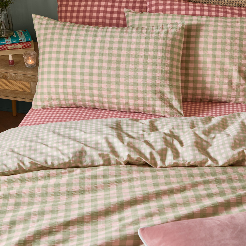 Harriet Gingham Reversible Seersucker Pillowcase Pair Pink/Green