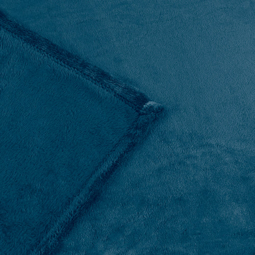 Harrow Fleece Throw Midnight