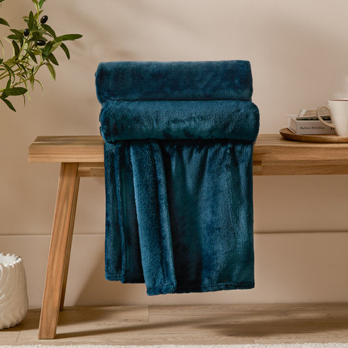 Plain Blue Throws  - Harrow Fleece Throw Midnight Furn
