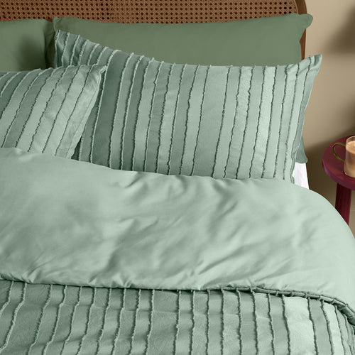 Harrison Stripe Tufted Soft Touch Duvet Cover Set Eucalyptus