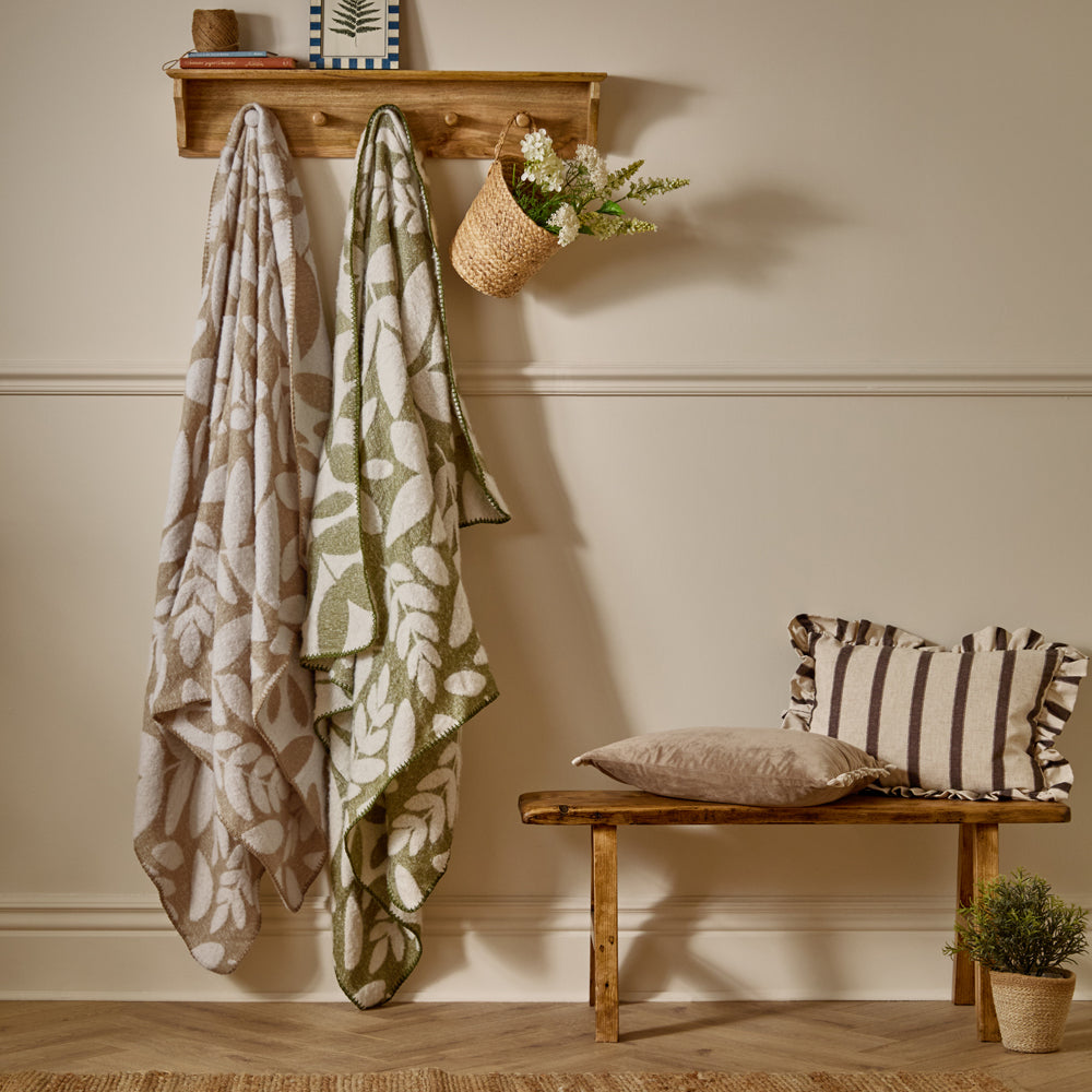 Hazel Woven Throw Oatmeal