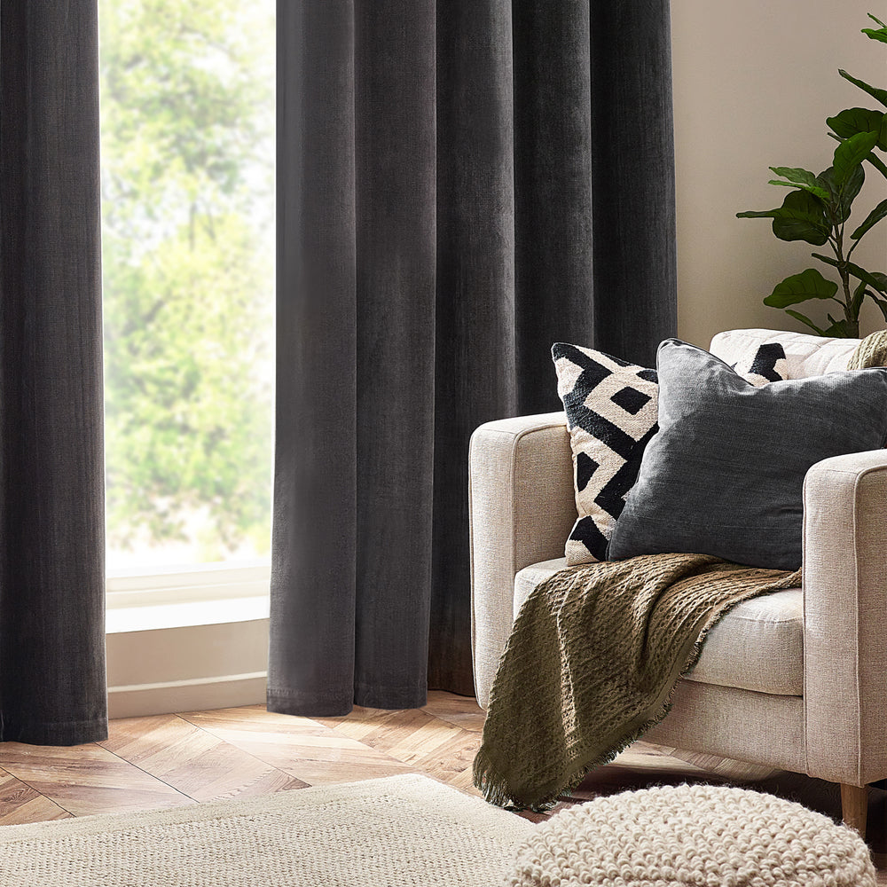 Heavy Chenille Piped Cushion Charcoal