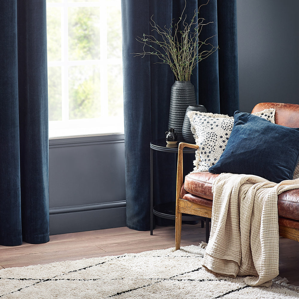 Heavy Chenille Piped Cushion Navy