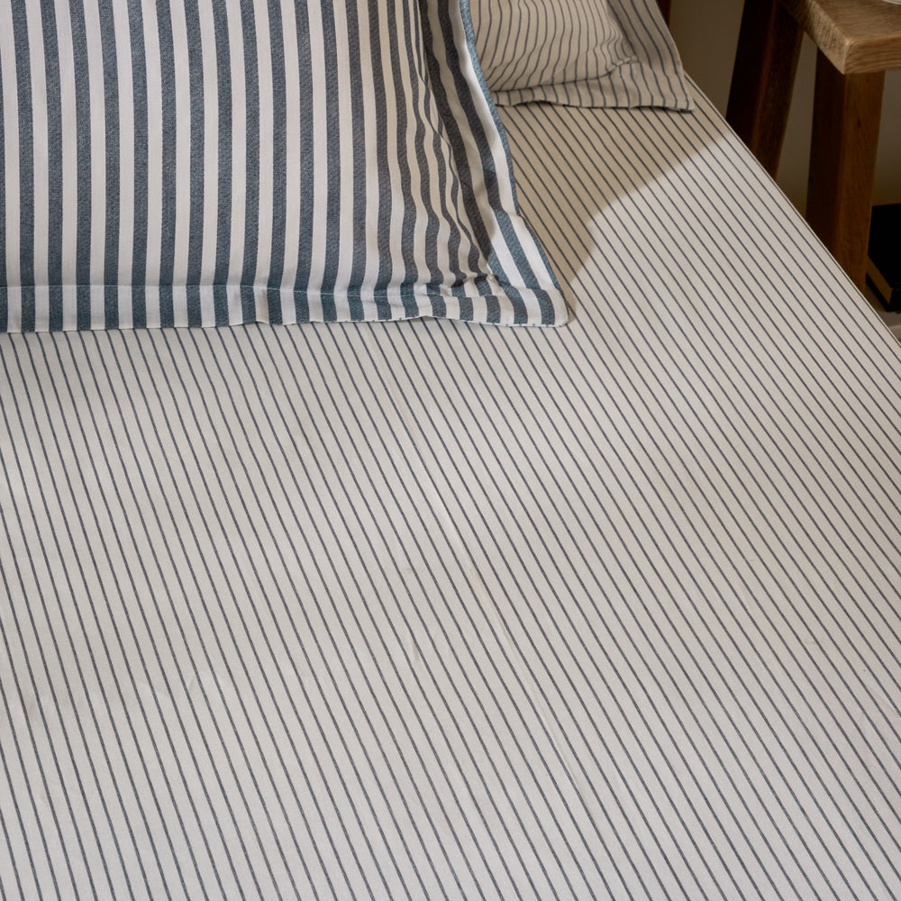 Hebden 100% Cotton Narrow Stripe Fitted Bed Sheet Navy