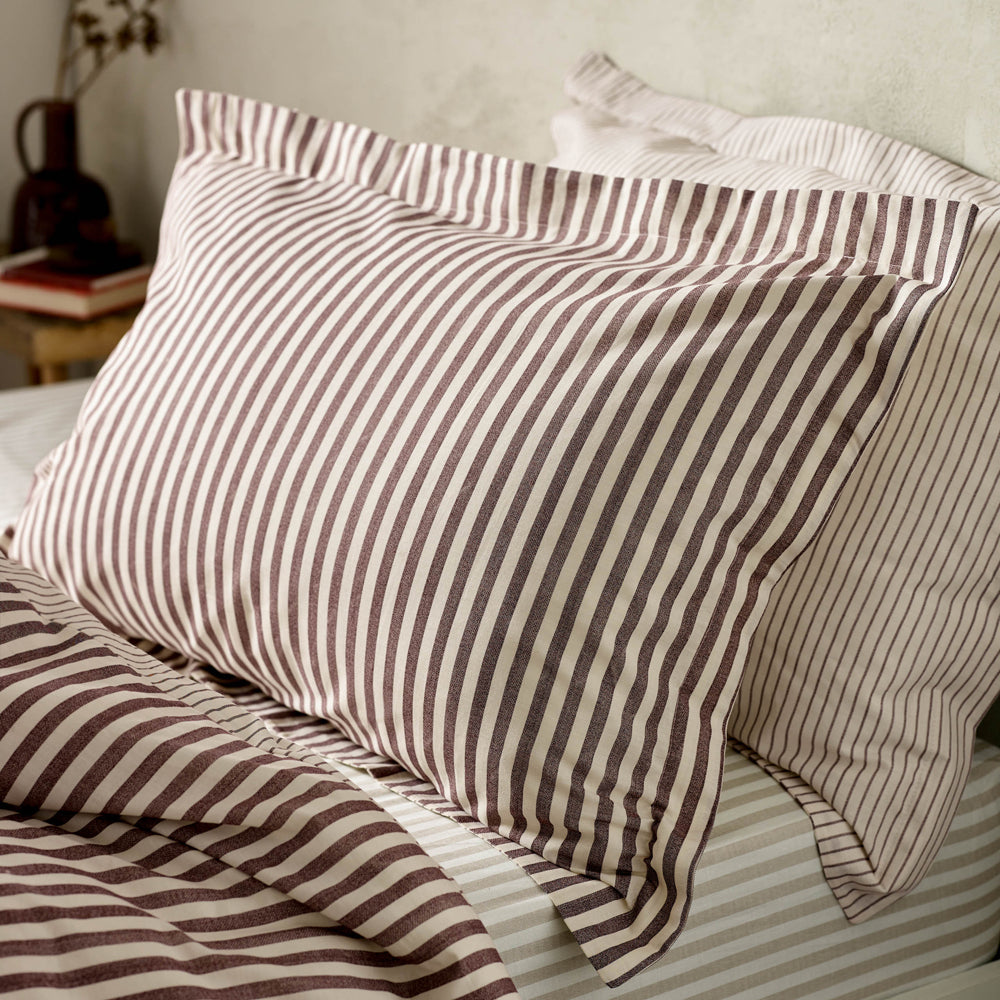 Hebden Stripe 100% Cotton Duvet Cover Set Beetroot