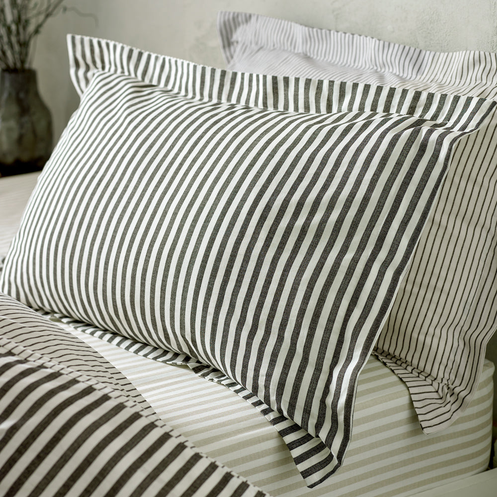 Hebden Stripe 100% Cotton Duvet Cover Set Black