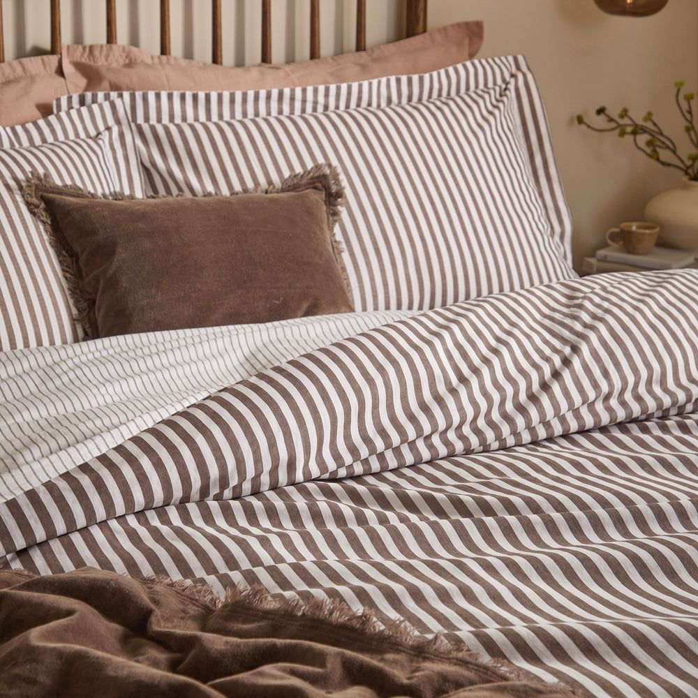 Hebden Stripe 100% Cotton Duvet Cover Set Espresso Brown